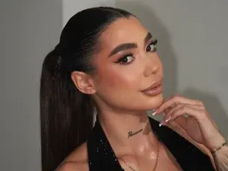 Streamate Free Porn Cam of Evelyn_Claiire