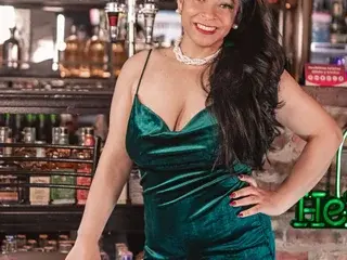 Streamate Adult Webcam of AdelinneMoretti