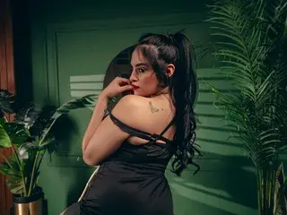 Streamate Watch Live Sex Cams of BarbaraSaen
