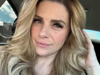 Streamate Live Sex Cam of MarilynMidas