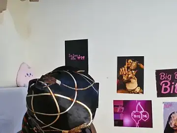 Stripchat Free Live Porn of Aria_ah