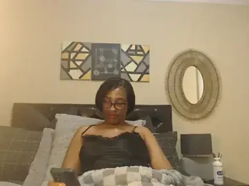 Stripchat Free Porn Cam of Creamyass22