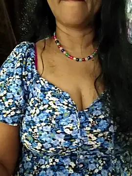 Stripchat Live Sex Cam of TELUGU_SRIJA888