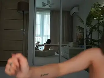 Stripchat Live Sex Cam of mcdolls