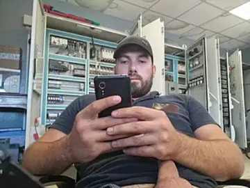 Stripchat Best live sex cam show of Instinctbrut