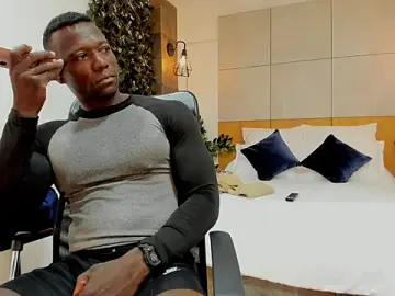 Stripchat Best live sex cam show of MarcusBlack_