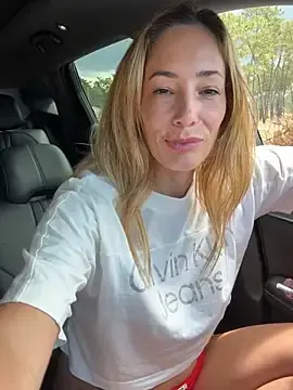 Stripchat Free Live Porn of SweetAlegra_