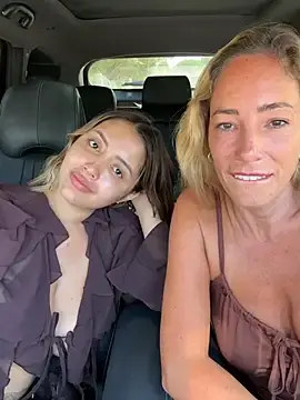 Stripchat Free Live Porn of SweetAlegra_