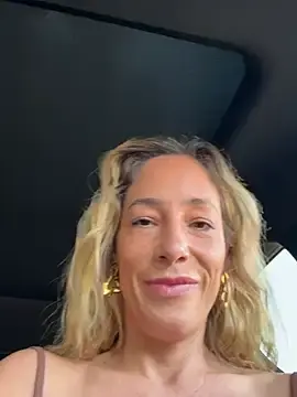Stripchat Best live sex cam show of SweetAlegra_