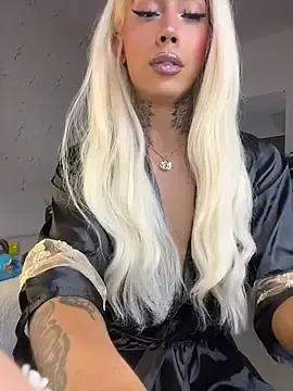 Stripchat Watch Live Sex Cams of miss_tatiana_