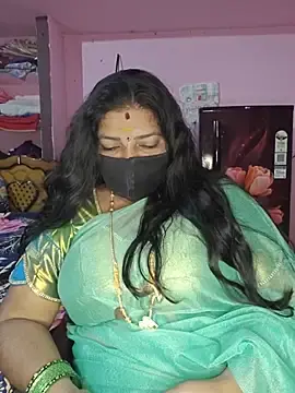 Stripchat Adult Webcam of tamil_lathikaaa