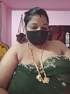 Stripchat Sex Chat of tamil_lathikaaa