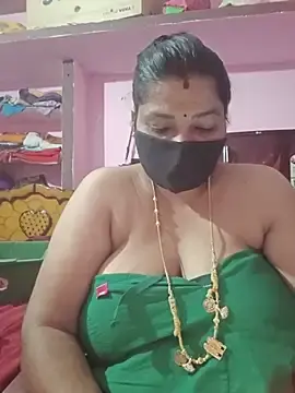 Stripchat Sex Chat of tamil_lathikaaa