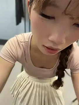 Stripchat Free Live Porn of Yiyi-707