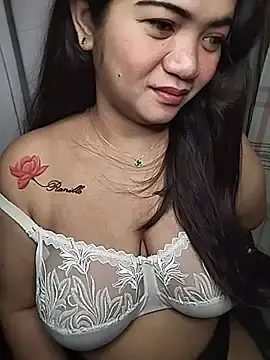 Stripchat Nude Webcam of xxxPINAYMILKYBOOBSxxx