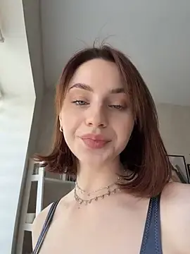 Stripchat Live Sex Cam of Camilla_Railian