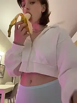 Stripchat Best live sex cam show of Camilla_Railian