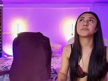 Stripchat Live Sex Cam of kloe28