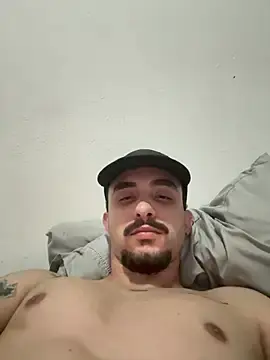 Stripchat Adult Webcam of NovinnGB