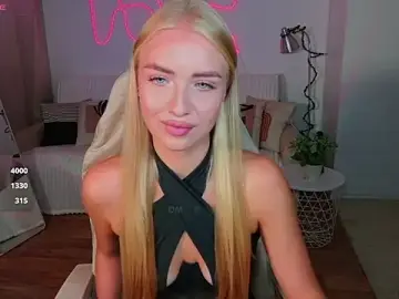 Stripchat Live Sex of TessaGrays