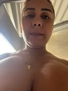 Stripchat Live Sex Cam of maymercy