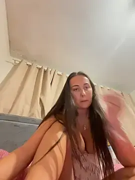 Stripchat Best Webcam of Lizzylouxox