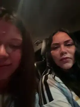 Stripchat Watch Live Sex Cams of emperatriz_reyes