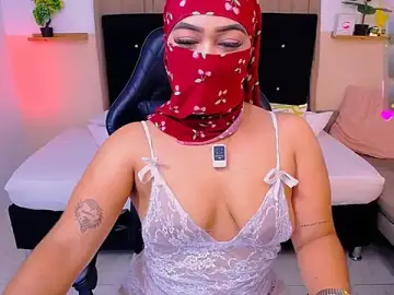 Stripchat Adult Webcam of Kendra_Kait
