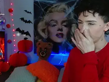 Stripchat Watch Live Sex Cams of maxiy_001