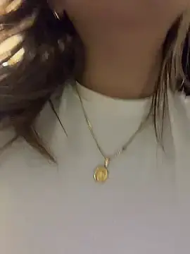 Stripchat Live Sex Cam of AngelBlushXXX