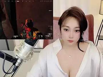 Stripchat Free Porn Cam of Daisy-77