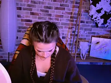 Stripchat Live Sex of May_Bloom