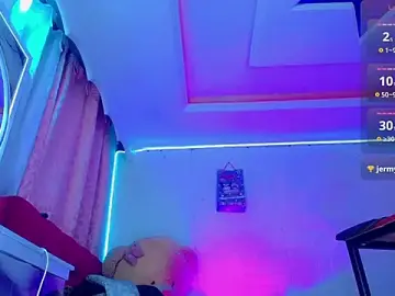 Stripchat Live Porn of NahomiCamper