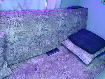 Stripchat Live Sex Cam of Sara_and_Lion