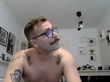 Stripchat Live Sex of yanick931