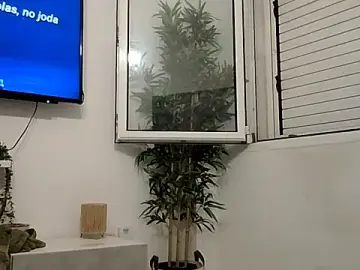 Stripchat Watch Live Sex Cams of yanick931
