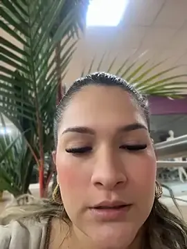 Stripchat Live Porn of Sara_smiiith211