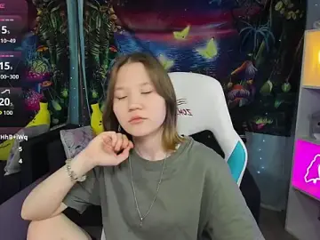 Stripchat Free Porn Cam of MillieMoor