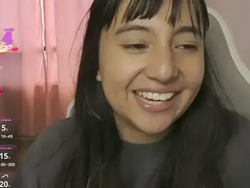 Stripchat Sex Cam of EmmitaGarcia