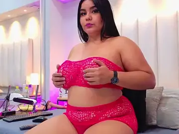 Stripchat Nude Webcam of KeilyRoss