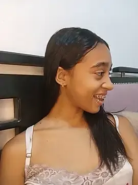 Stripchat Nude Webcam of Zoe_Sweett18
