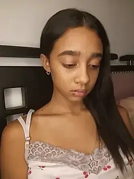 Stripchat Live Porn of Zoe_Sweett18