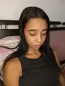 Stripchat Sex Cam of Zoe_Sweett18