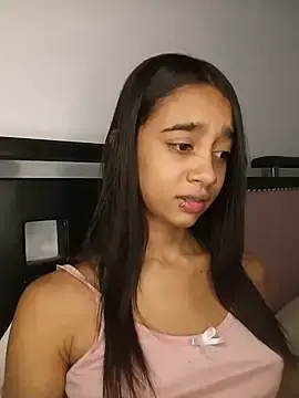 Stripchat Adult Webcams of Zoe_Sweett18