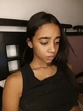 Stripchat Live Porn of Zoe_Sweett18