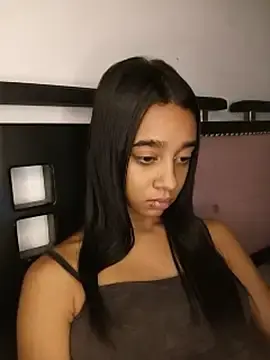 Stripchat Live Sex of Zoe_Sweett18