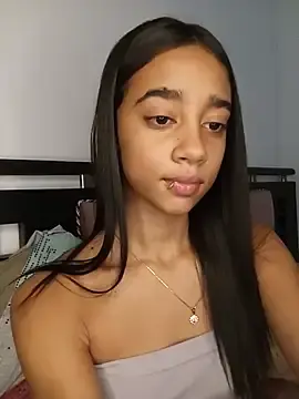 Stripchat Sex Cam of Zoe_Sweett18