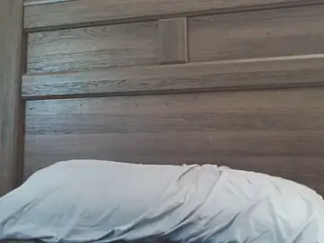 Stripchat Sex Cam of DILFiGuess1