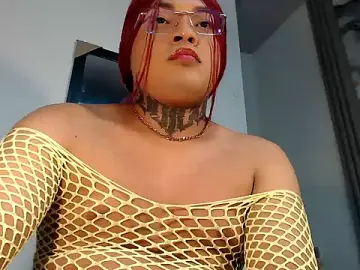 Stripchat Adult Webcam of KristalTsXXX