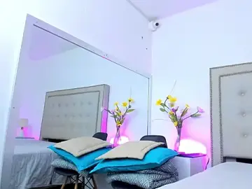 Stripchat Live Sex of Cataleyalove_ADY